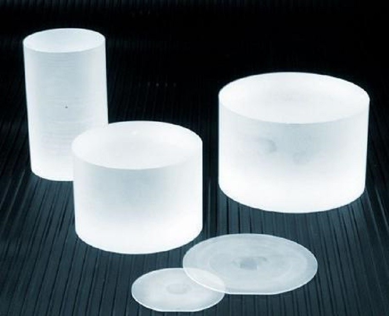 C-vlakte 0001 Oriëntatie C-vlakte Sapphire Wafer met A-vlakte 11-20 Primary Flat