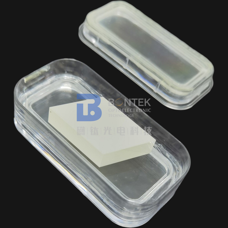 Het Wafeltje van ruwheidsra 1nm LiNbO3 in 4“ 6“ 8“ smeerde Optische rang of ZAG rang